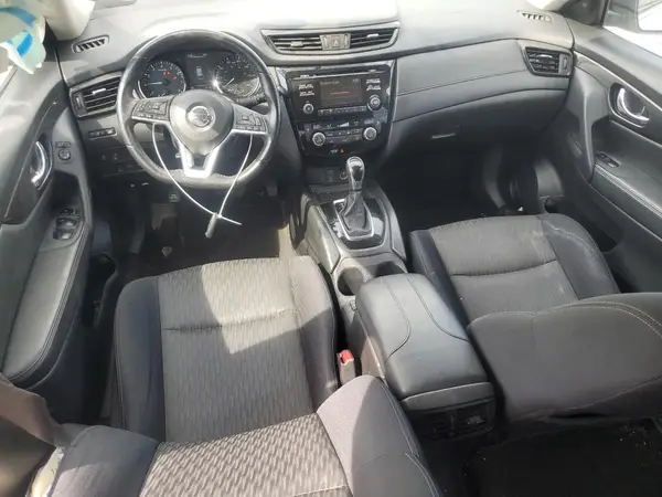 JN8AT2MV8HW017543 2017 NISSAN ROGUE - Image 8