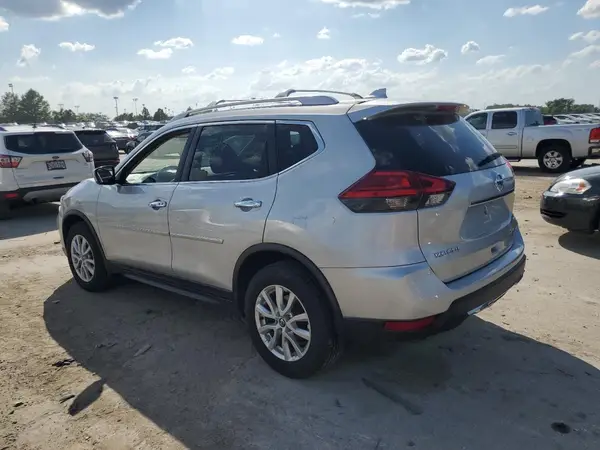 JN8AT2MV8HW017672 2017 NISSAN ROGUE - Image 2