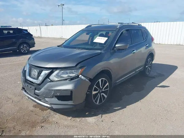 JN8AT2MV8HW019633 2017 NISSAN ROGUE - Image 2