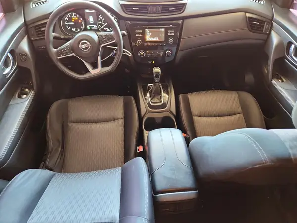 JN8AT2MV8HW019986 2017 NISSAN ROGUE - Image 8
