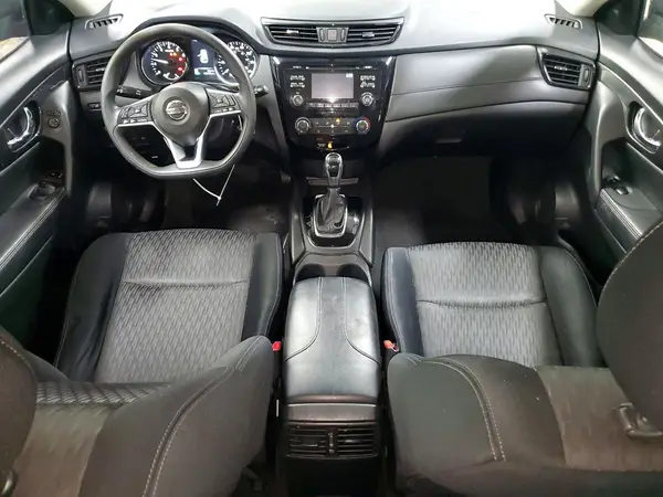 JN8AT2MV8HW026579 2017 NISSAN ROGUE - Image 8