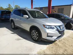 JN8AT2MV8HW028302 2017 NISSAN ROGUE