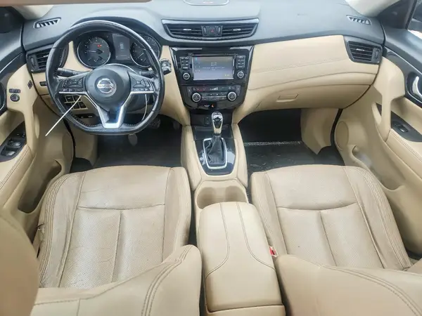 JN8AT2MV8HW252170 2017 NISSAN ROGUE - Image 8