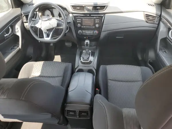 JN8AT2MV8HW252444 2017 NISSAN ROGUE - Image 8