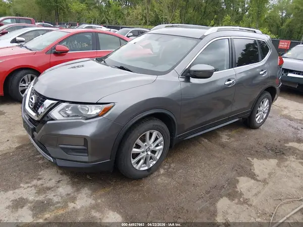 JN8AT2MV8HW253447 2017 NISSAN ROGUE - Image 2