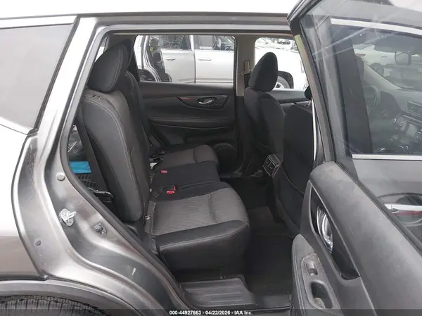 JN8AT2MV8HW253447 2017 NISSAN ROGUE - Image 8
