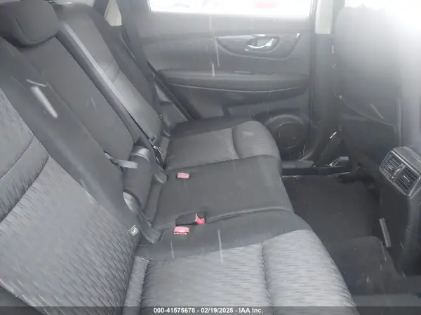 JN8AT2MV8HW254002 2017 NISSAN ROGUE - Image 8