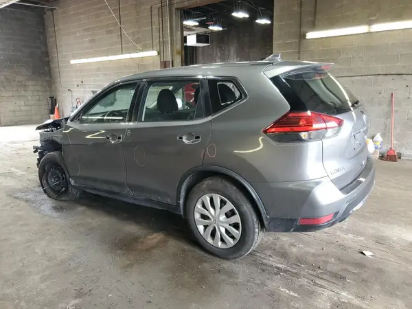JN8AT2MV8HW254436 2017 NISSAN ROGUE - Image 2