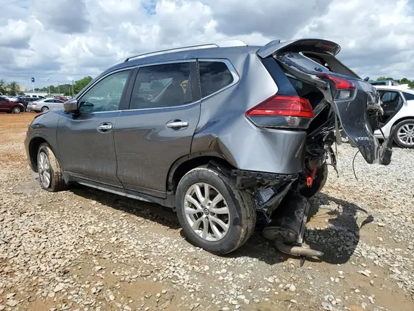 JN8AT2MV8HW254517 2017 NISSAN ROGUE - Image 2
