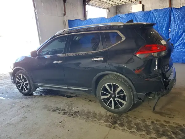 JN8AT2MV8HW258809 2017 NISSAN ROGUE - Image 2