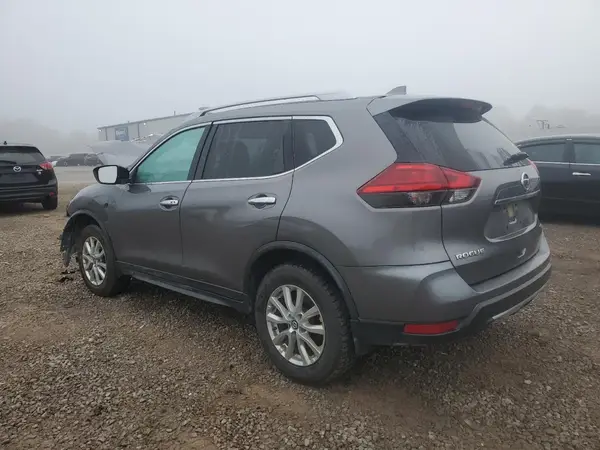 JN8AT2MV8HW259166 2017 NISSAN ROGUE - Image 2