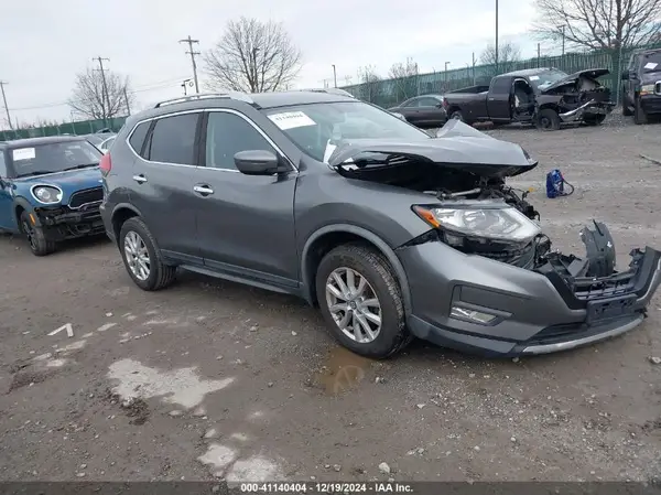 JN8AT2MV8HW259412 2017 NISSAN ROGUE - Image 1
