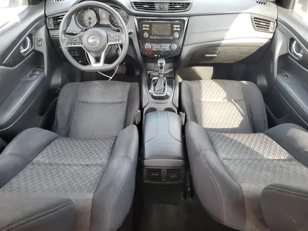 JN8AT2MV8HW259586 2017 NISSAN ROGUE - Image 8