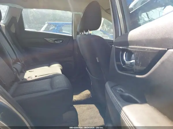 JN8AT2MV8HW262505 2017 NISSAN ROGUE - Image 8