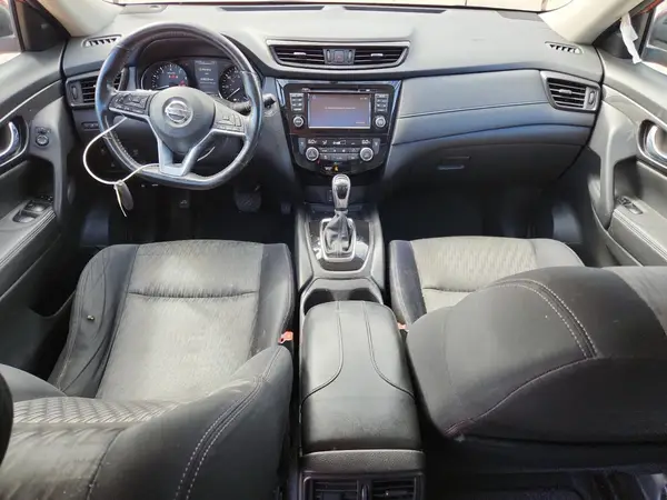 JN8AT2MV8HW262553 2017 NISSAN ROGUE - Image 8
