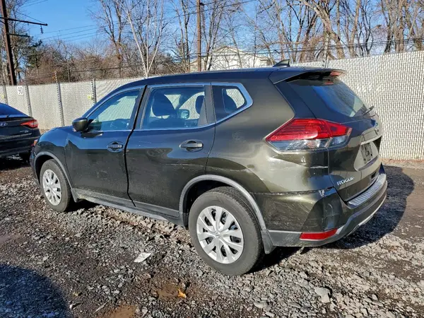JN8AT2MV8HW263332 2017 NISSAN ROGUE - Image 2