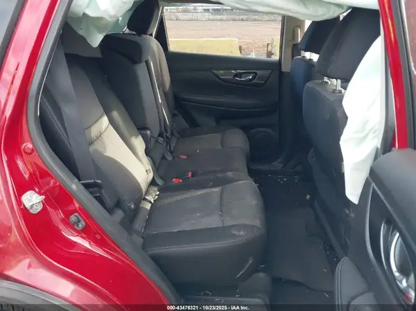 JN8AT2MV8HW266800 2017 NISSAN ROGUE - Image 8