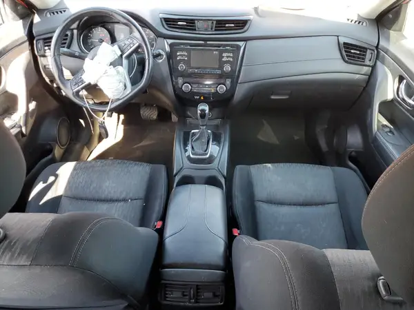JN8AT2MV8HW266814 2017 NISSAN ROGUE - Image 8