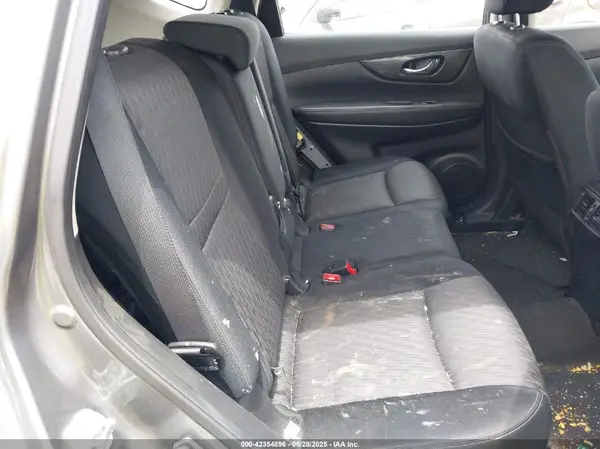 JN8AT2MV8HW267770 2017 NISSAN ROGUE - Image 8