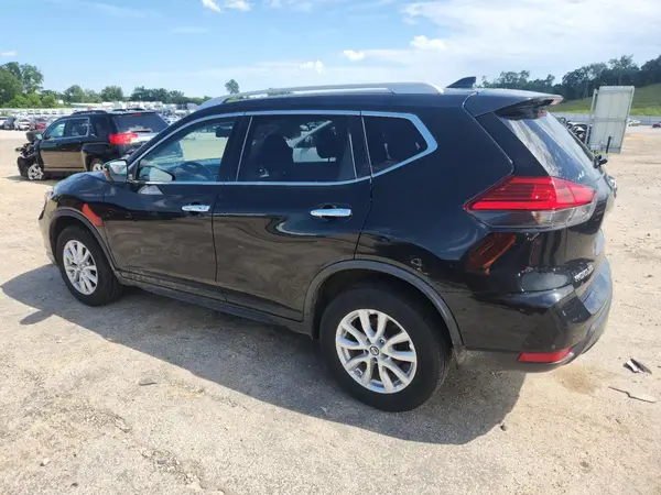 JN8AT2MV8HW268207 2017 NISSAN ROGUE - Image 2