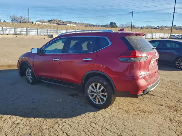 JN8AT2MV8HW268305 2017 NISSAN ROGUE - Image 2