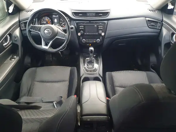 JN8AT2MV8HW268305 2017 NISSAN ROGUE - Image 8