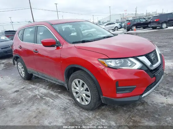 JN8AT2MV8HW268580 2017 NISSAN ROGUE - Image 1