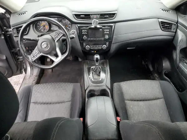 JN8AT2MV8HW268997 2017 NISSAN ROGUE - Image 8