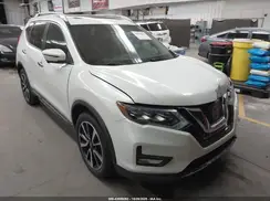 JN8AT2MV8HW270104 2017 NISSAN ROGUE