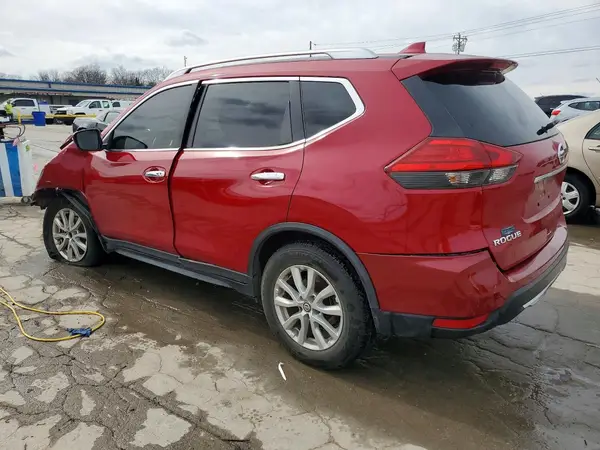 JN8AT2MV8HW270944 2017 NISSAN ROGUE - Image 2