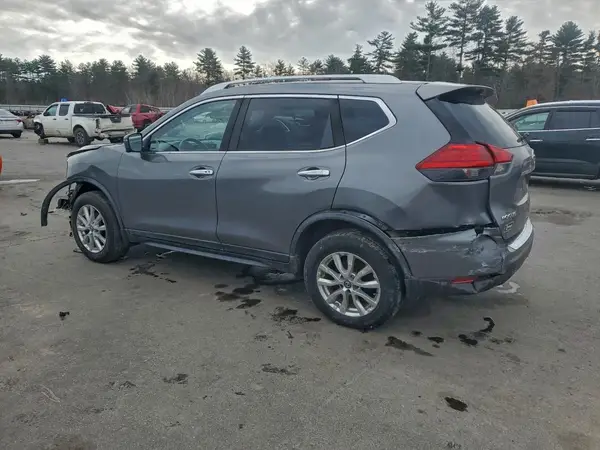 JN8AT2MV8HW271947 2017 NISSAN ROGUE - Image 2