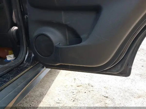 JN8AT2MV8HW276551 2017 NISSAN ROGUE - Image 8