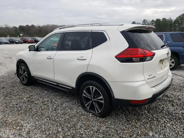 JN8AT2MV8HW279188 2017 NISSAN ROGUE - Image 2