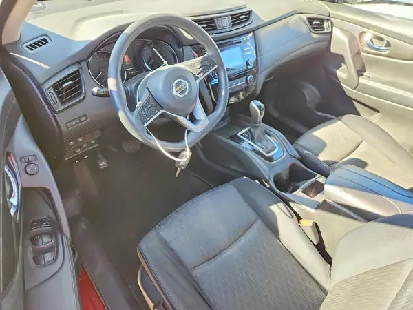 JN8AT2MV8HW279594 2017 NISSAN ROGUE - Image 8