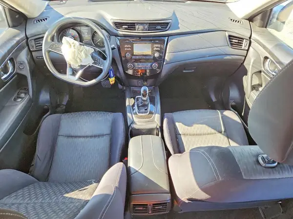 JN8AT2MV8HW281619 2017 NISSAN ROGUE - Image 8