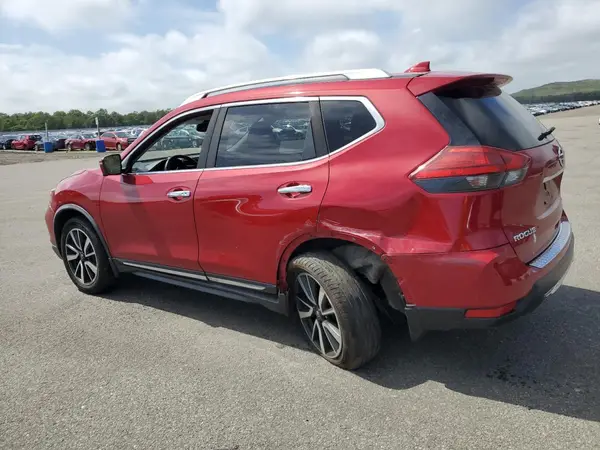 JN8AT2MV8HW282334 2017 NISSAN ROGUE - Image 2