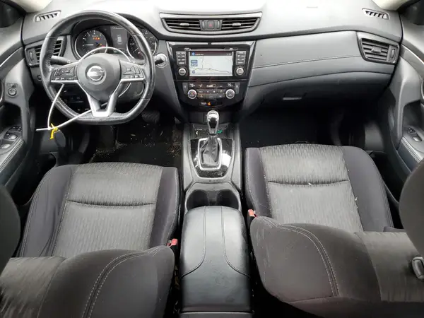 JN8AT2MV8HW283256 2017 NISSAN ROGUE - Image 8