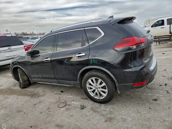JN8AT2MV8JW300899 2018 NISSAN ROGUE - Image 2