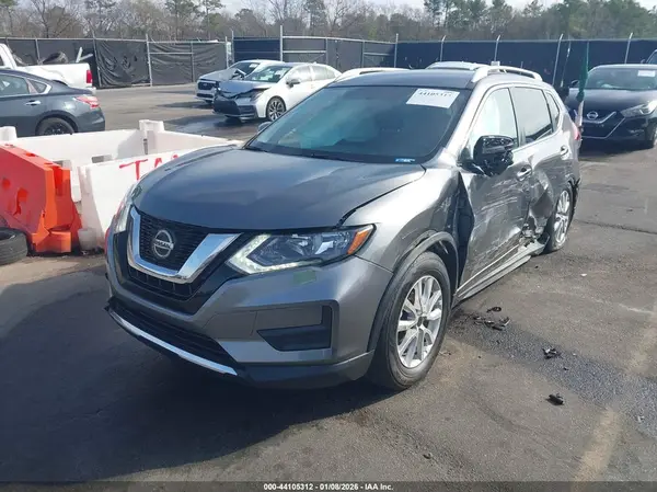 JN8AT2MV8JW305018 2018 NISSAN ROGUE - Image 2