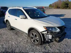 JN8AT2MV8JW305763 2018 NISSAN ROGUE