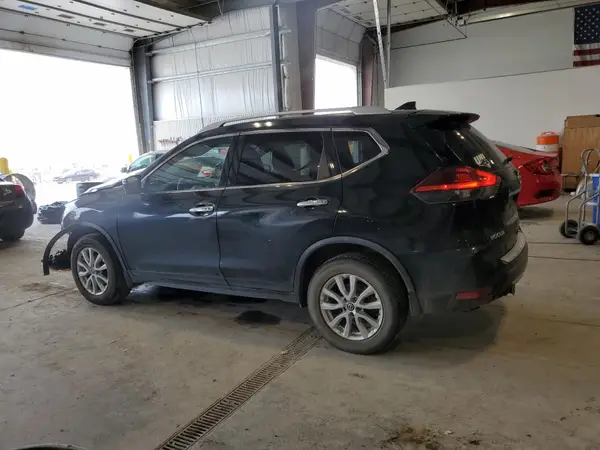 JN8AT2MV8JW306332 2018 NISSAN ROGUE - Image 2
