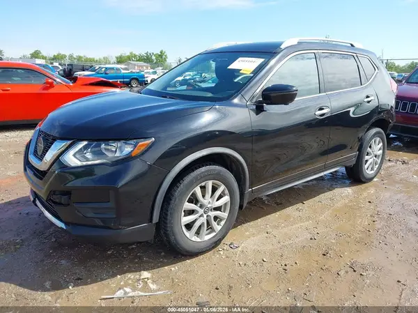 JN8AT2MV8JW308405 2018 NISSAN ROGUE - Image 2