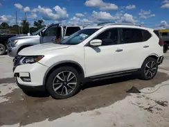 JN8AT2MV8JW309621 2018 NISSAN ROGUE