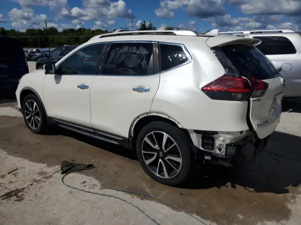 JN8AT2MV8JW309621 2018 NISSAN ROGUE - Image 2