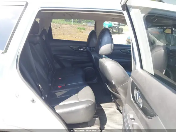 JN8AT2MV8JW309926 2018 NISSAN ROGUE - Image 8