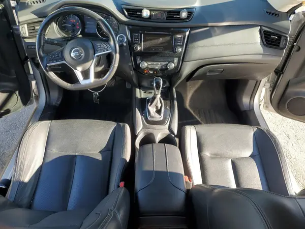 JN8AT2MV8JW311336 2018 NISSAN ROGUE - Image 8