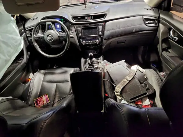 JN8AT2MV8JW316326 2018 NISSAN ROGUE - Image 8