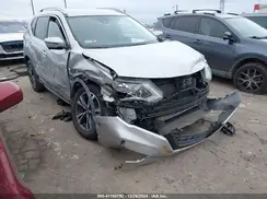 JN8AT2MV8JW317315 2018 NISSAN ROGUE