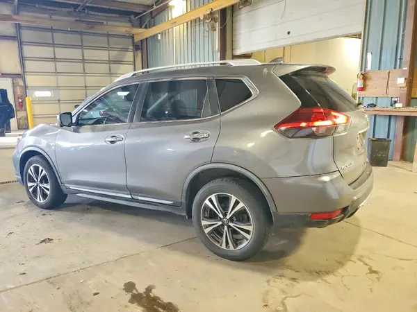 JN8AT2MV8JW318710 2018 NISSAN ROGUE - Image 2
