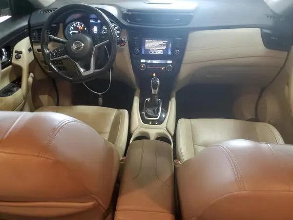 JN8AT2MV8JW320604 2018 NISSAN ROGUE - Image 8